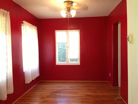 4th image of 1603 San Andres St
