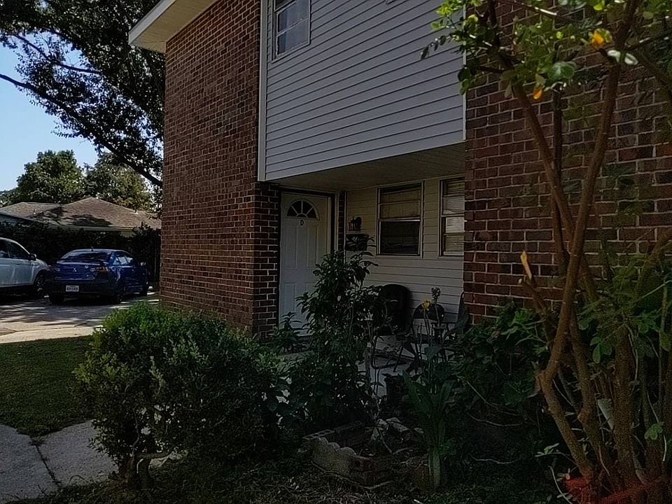 1st image of 3616D Martinique Ave
