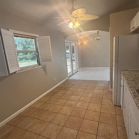 510 S Cedar Ave — Photo 23