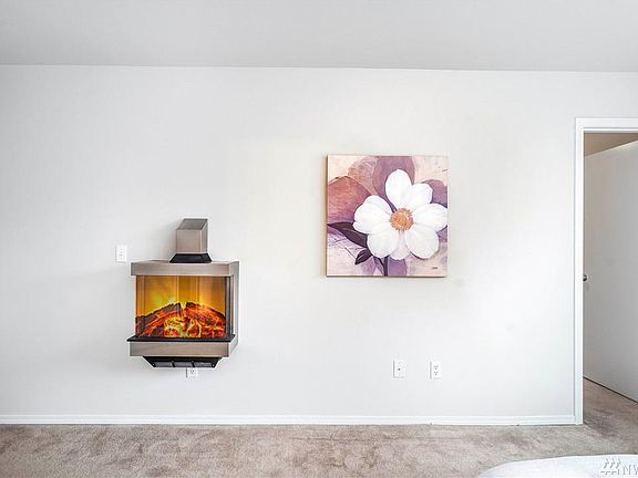 5th image of 1002 108th Street Ct E Unit 27