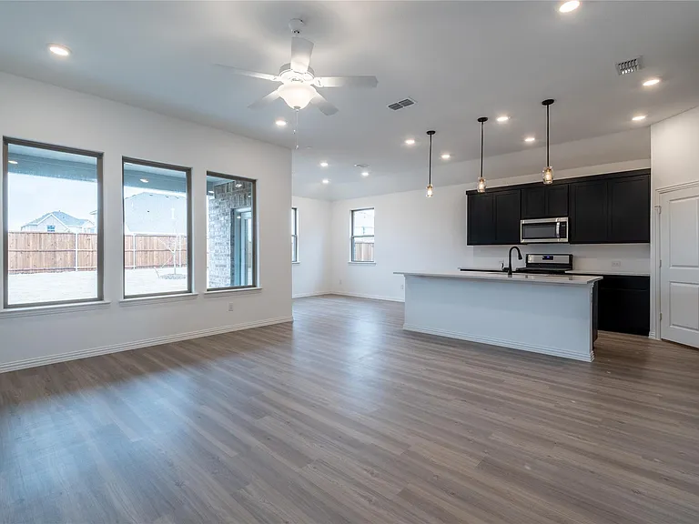 3804 Chicory Ct — Photo 14