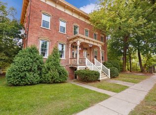 8 Lafayette St #3R, Saugerties, NY 12477