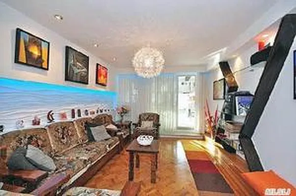 Rented by NYC Living Well Realty LLC | media 15