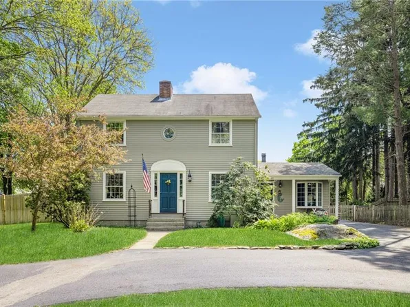 60 Prospect Ave, North Kingstown, RI 02852