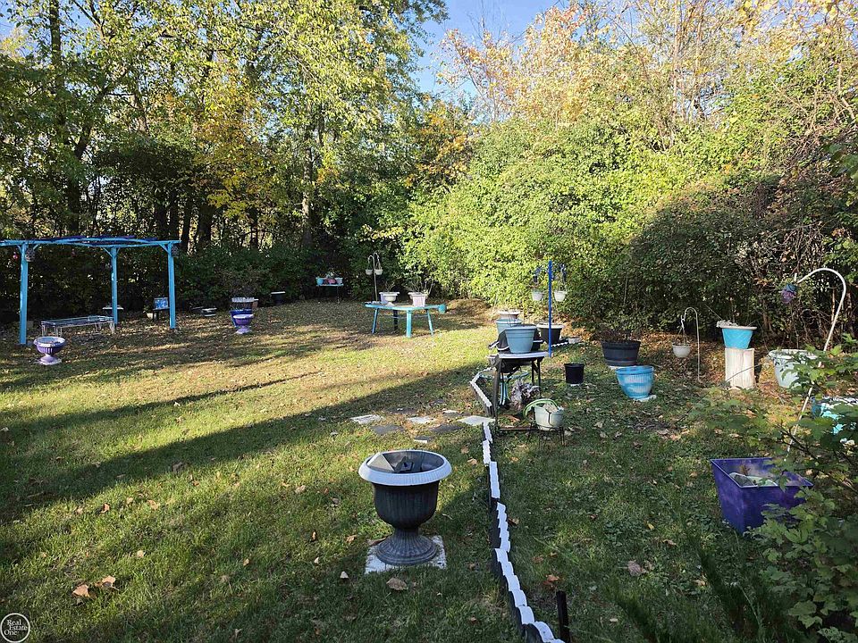13180 Irvine Blvd, photo 8