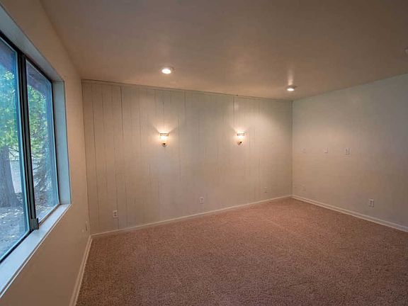 4th image of 8801 E Cataldo Ave