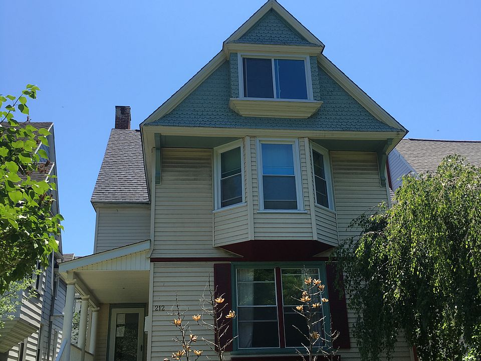 1st image of 212 Highland Ave