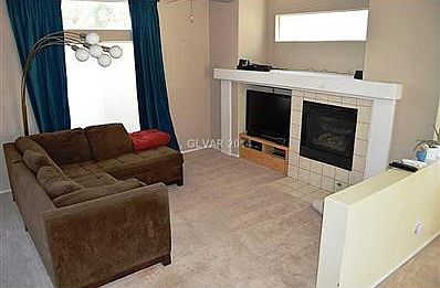 3rd image of 2554 Hitchcock St