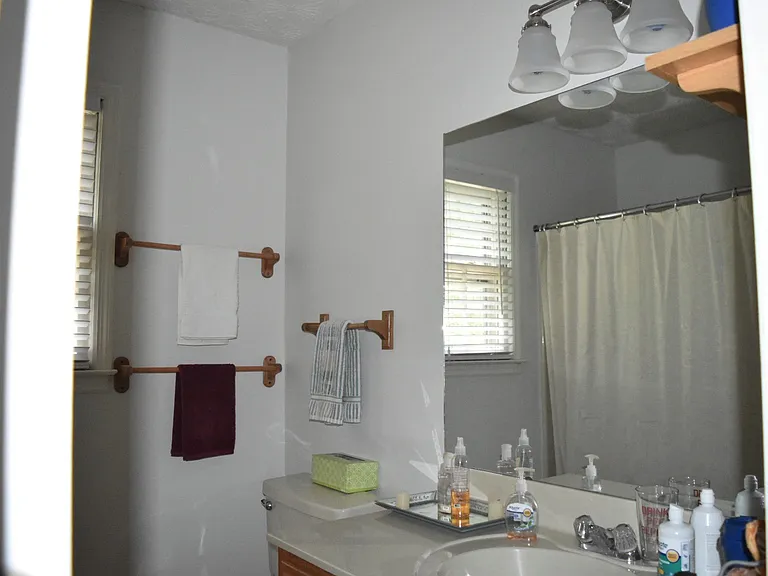 1627 Pine Creek Way — Photo 27