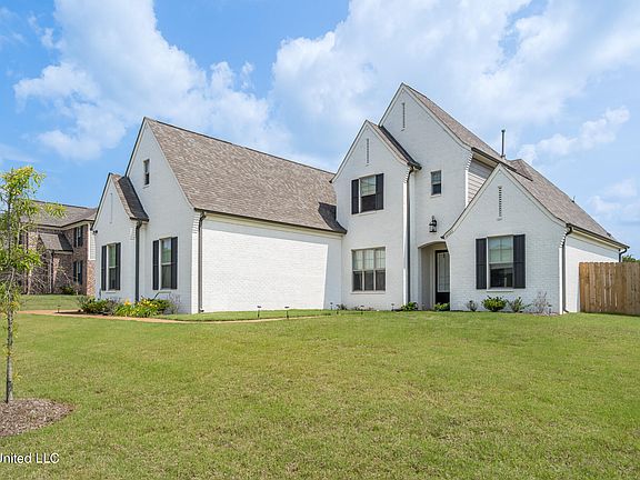 2nd image of 14403 Knightsbridge Ln