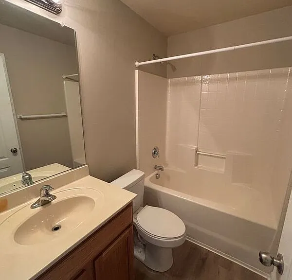 504 Savannah River Dr — Photo 25