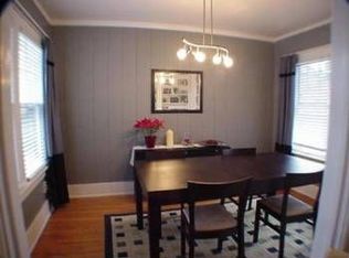 586 Elm St, Glen Ellyn, IL