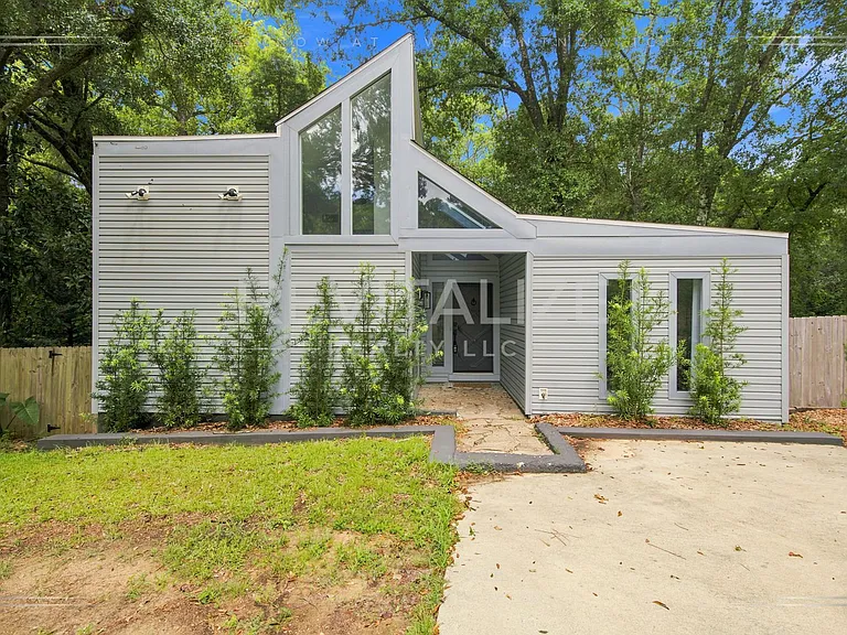 2739 Knollwood Dr — Photo 33