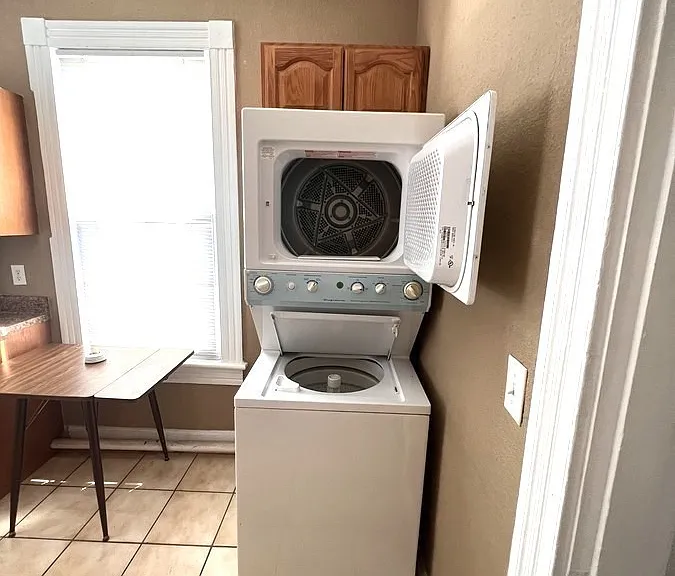 710 Dinwiddie St #B — Photo 20
