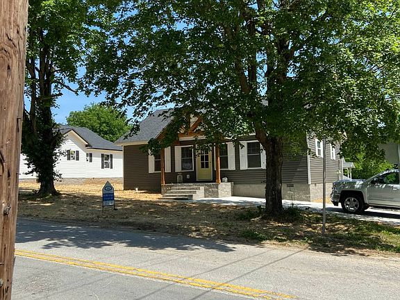 2nd image of 200 W Legion Dr