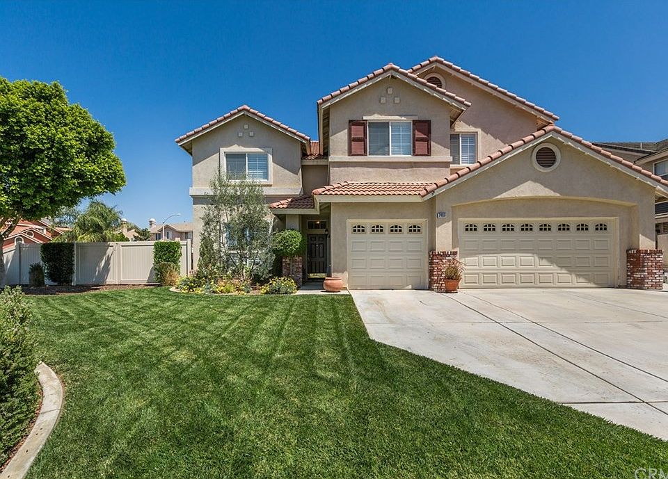 1st image of 7489 River Glen Dr