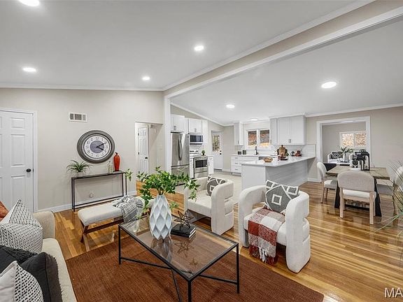 5th image of 540 Hickory Hollow Ln