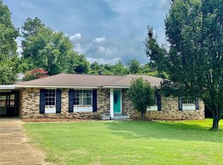 186 Azaleawood Dr, Wetumpka, AL 36093