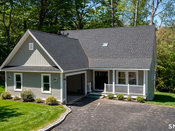 24 West Lakeview Road, Plymouth, CT 06782