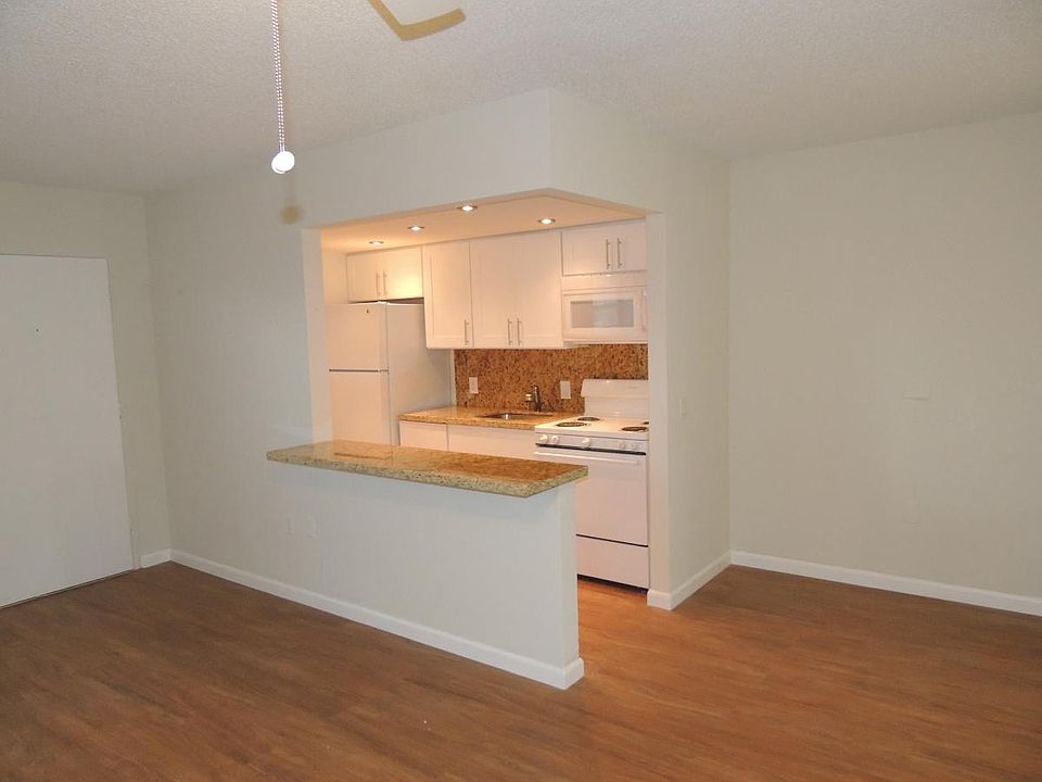 1st image of 7904 West Dr APT 202