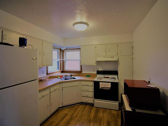 5th image of 9003 Devonshire Dr