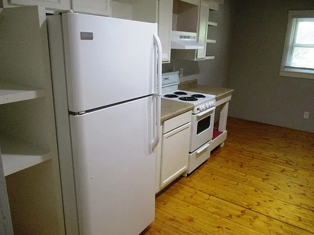 2 bed, 1055 sqft, $1,015 — Photo 3