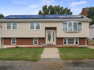 75 Geneva St, Revere, MA 02151