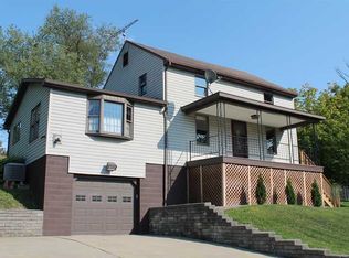 15 Allison Ave, Hickory, PA 15340