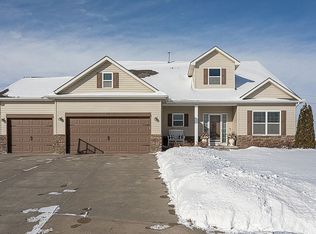 5163 N 174th Avenue Cir, Omaha, NE 68116