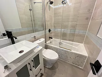 Rented by Tapiro Realty