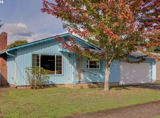 5942 F St, Springfield, OR 97478