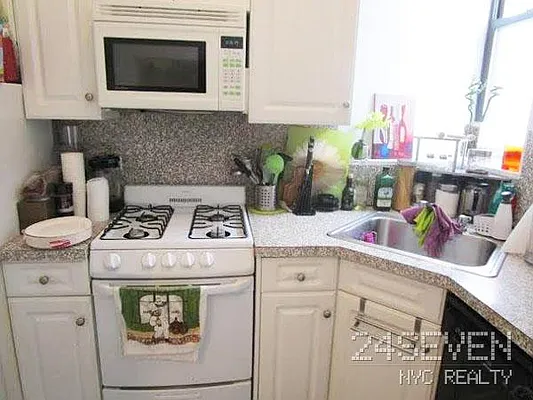 Rented by 24 7 NYC Realty Inc. | media 53