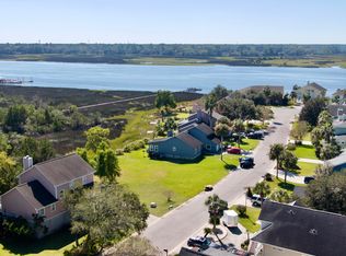 20 Ashley View Ln, North Charleston, SC 29405