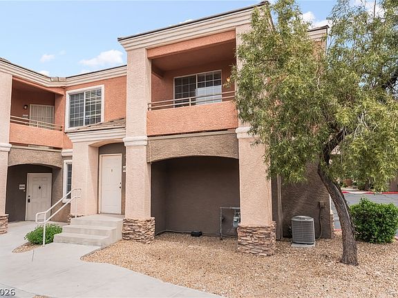 3rd image of 1508 Blackcombe St Unit 201