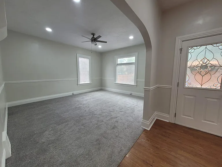 1018 E Linden Ave — Photo 11