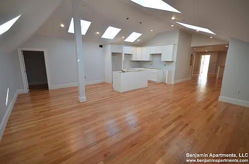18 Murdock St #14 Photo 1