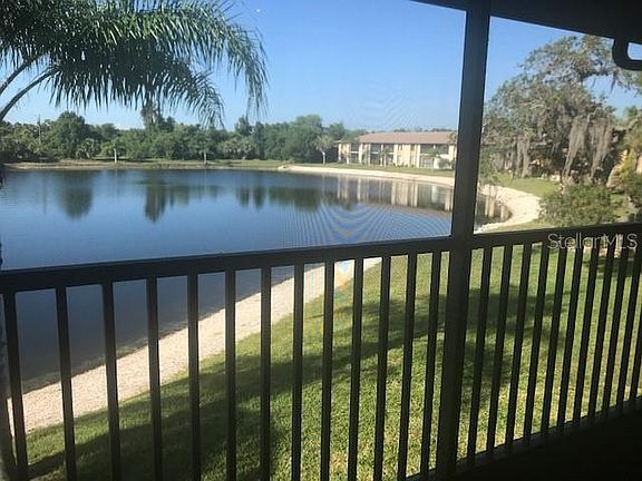 2nd image of 4056 Oakview Dr APT 7