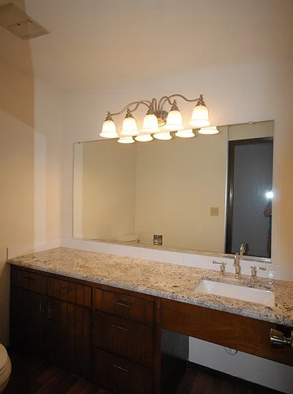 2003 Meadows Dr N — Photo 7