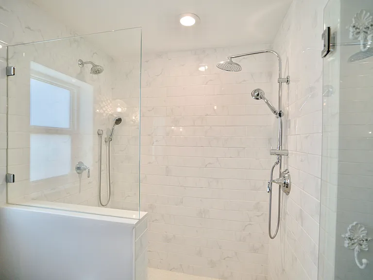 330 N Tessier Dr — Photo 22
