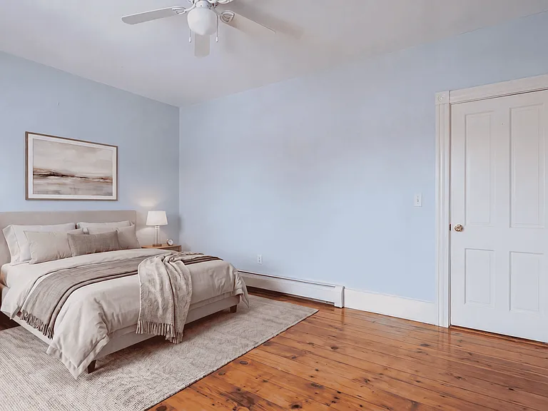 33 1/2 Barclay St #3 — Photo 13