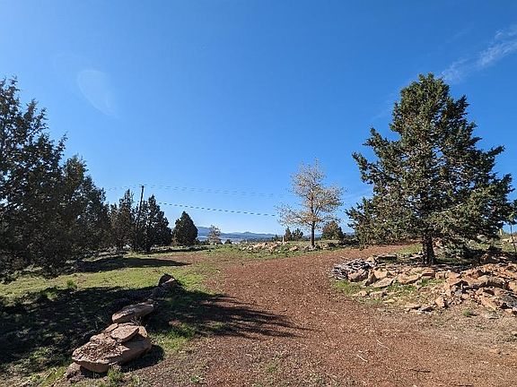 2nd image of 506950 Castlerock Rd