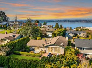 6114 104th Ave NE, Kirkland, WA