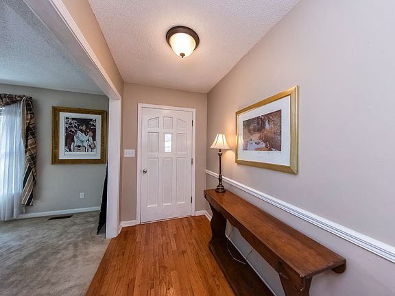 5th image of 3060 Whispering Pines Cir