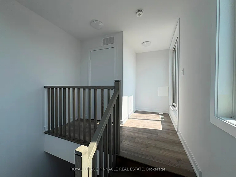 3 Bancroft Ln #202 — Photo 25