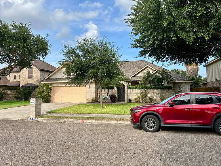Three blocks into neighborhood provides peace and quiet