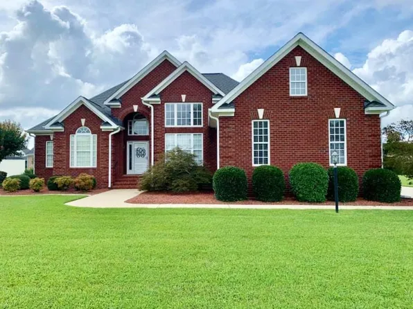 3709 State Highway 111 N, Pikeville, NC 27863