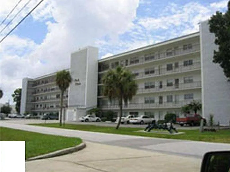 2 bed, 1165 sqft, $1,795 — Photo 1
