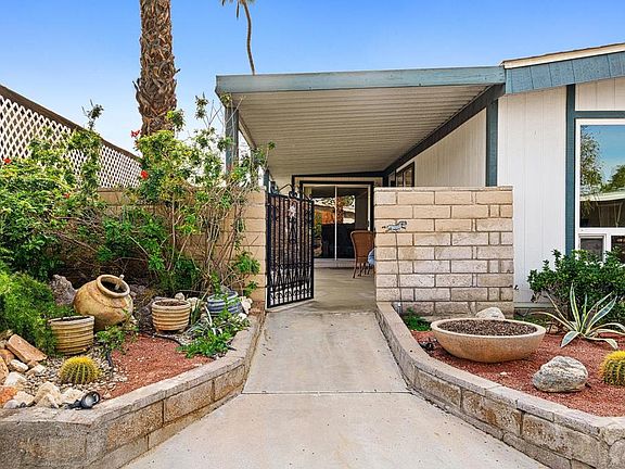 3rd image of 138 Piccadilly St