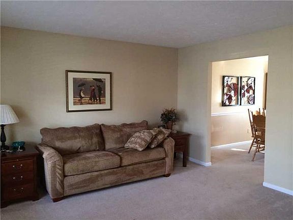 4th image of 7017 Elias Cir