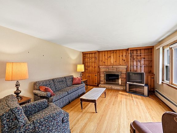 4th image of 214 Forest Hills Rd